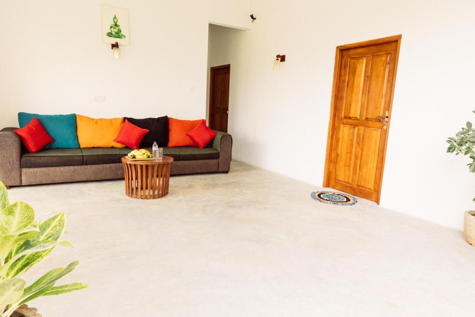 Hiriketiya Ladina Homestay Dickwella Exterior photo